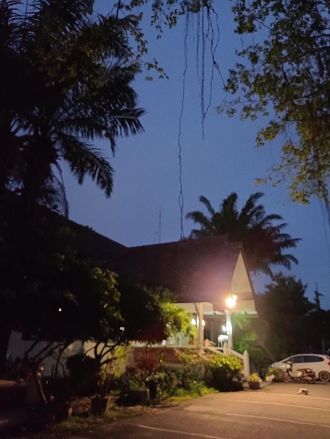 Ban Nam Mao Resort Na Chom Thian Exteriör bild