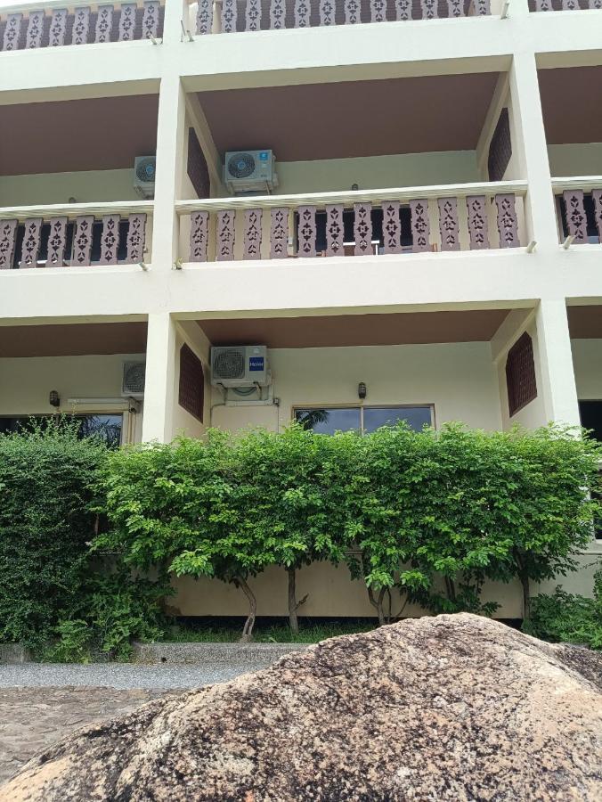 Ban Nam Mao Resort Na Chom Thian Exteriör bild